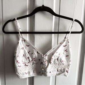 Aeropostale Floral Lace Trim crop top